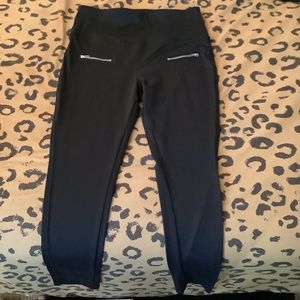 Black leggings with Zipper Detail